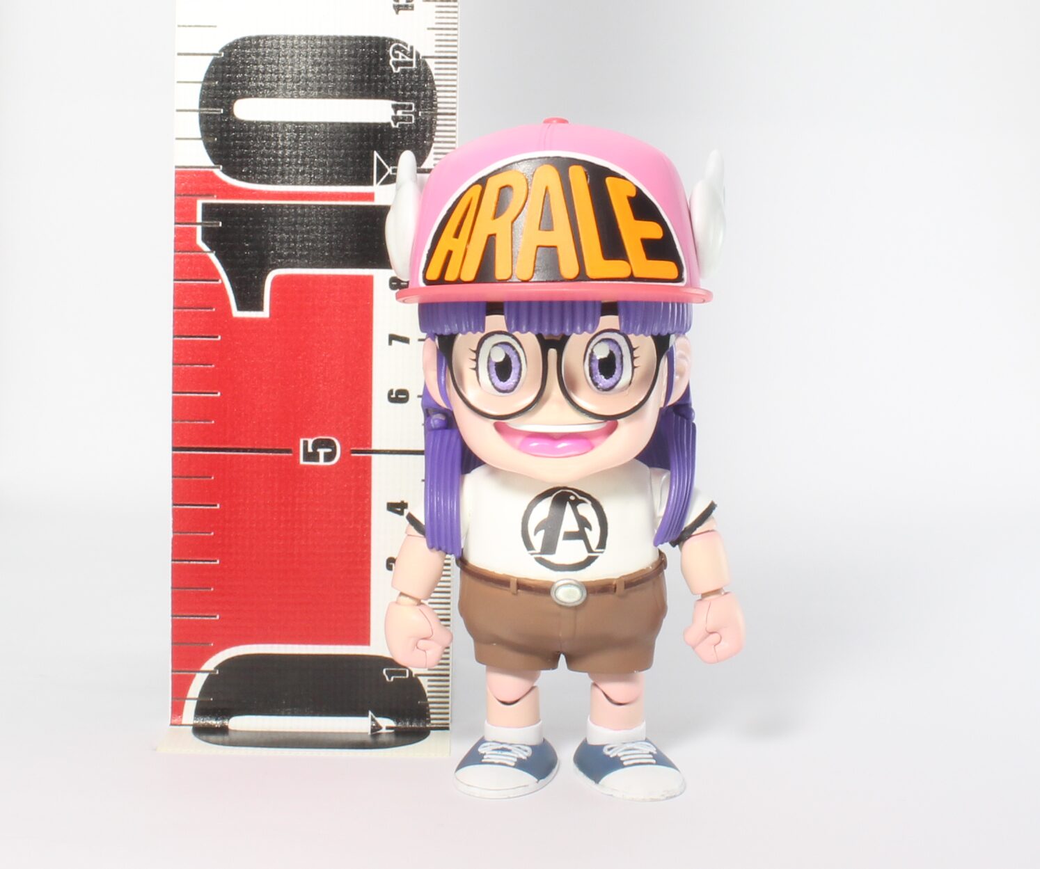 帽子を被った完成後の高さを測定